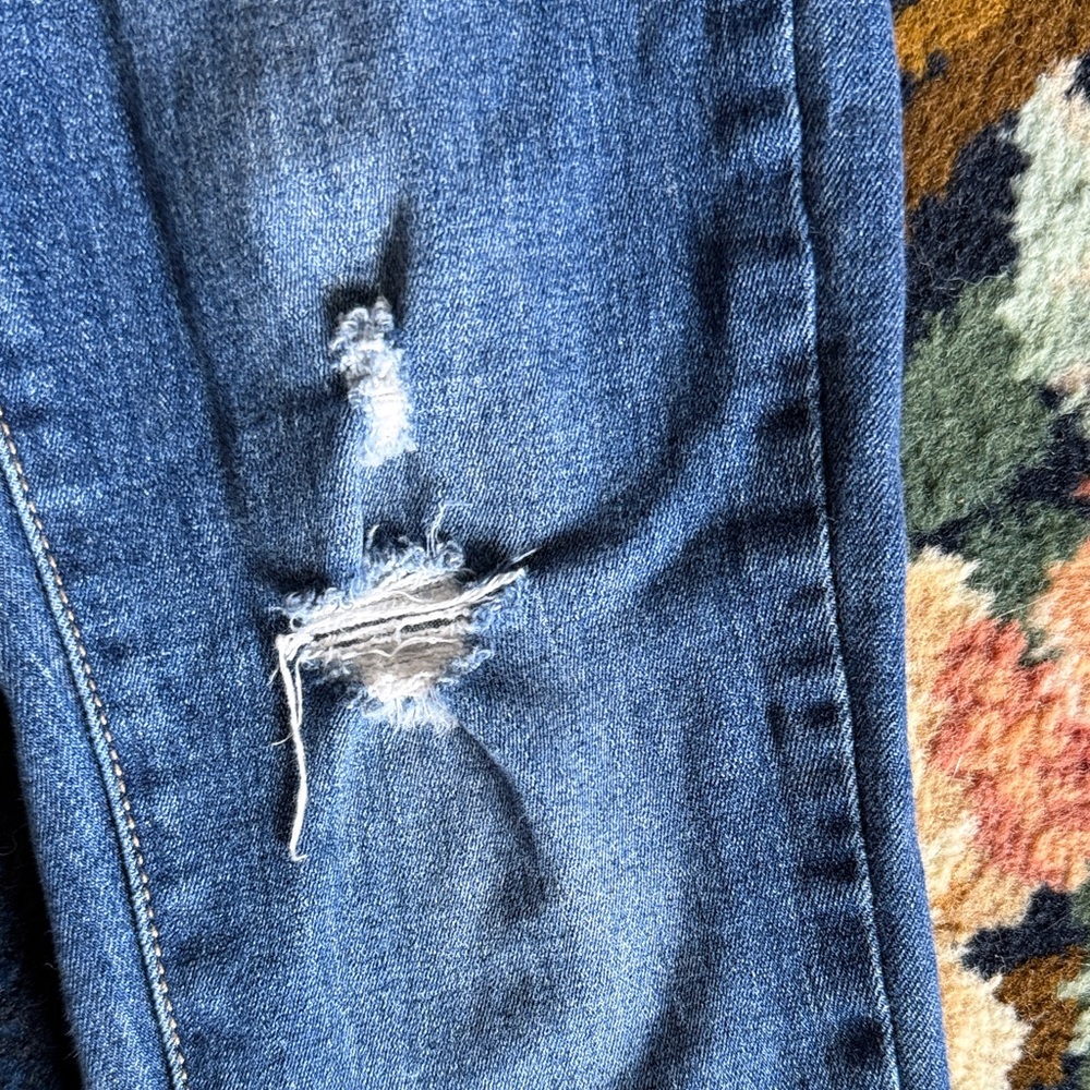 Just Black Blue Distressed Skinny Crops - worn about 5x. 130 retail - Picture 2 of 7